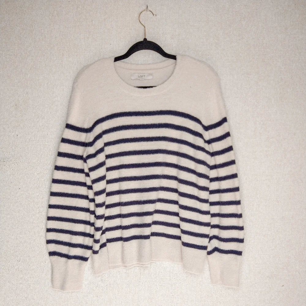 Loft Soft Fuzzy Eyelash Faux Mohair White Black Striped Sweater Size XL